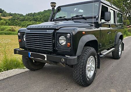 Land Rover Defender 110 TD4 Station Wagon E E