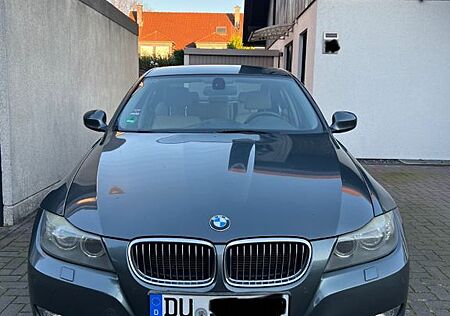 BMW 330d -