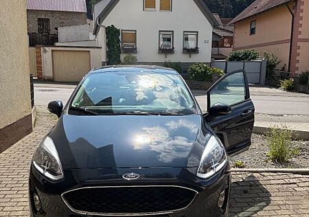 Ford Fiesta 1,1 63kW Cool & Connect Cool & Connect