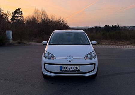 VW Up Volkswagen ! Bremsen und Batterie frisch. TüV bis 2027