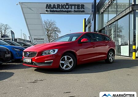Volvo V60 Kombi Kinetic CAM/PDC/NAVI/BLUETOOTH/TEMP