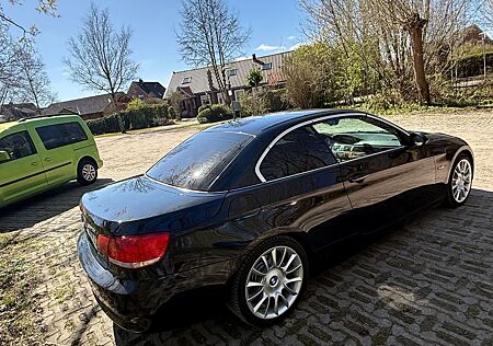 BMW 325i E93 Cabrio Individual Top