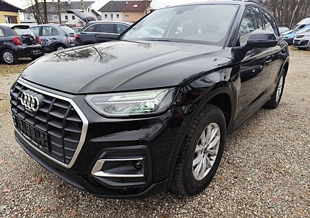 Audi Q5 40 TDI quattro Navigation 360°