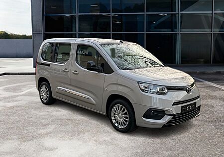 Toyota Pro Ace Proace City 1,2-l-Turbo 81kW L1 Shuttle