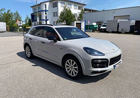 Porsche Cayenne E-Hybrid Platinum Edition Platinum E...
