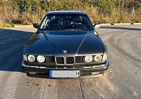 BMW 735i e32