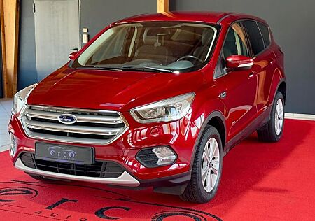 Ford Kuga Titanium *RückfahrK*Allrad*Elektr.Sitz*LED*