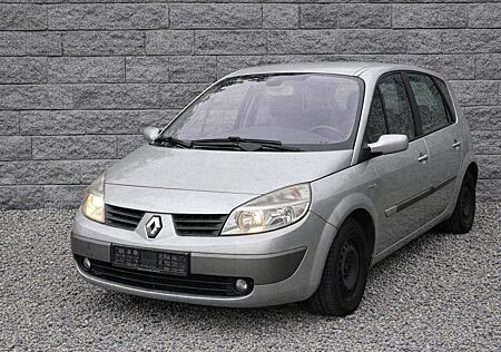 Renault Scenic 2.0 16V VERKAUF NUR AN HÄNDLER HU 08/26