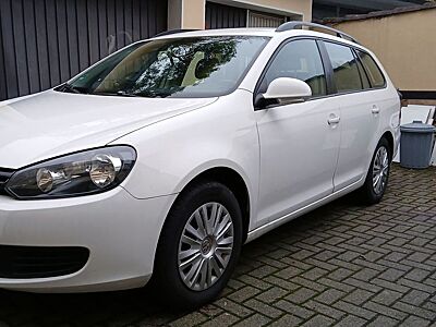 Volkswagen Golf 1.6 TDI  Diesel Kombi