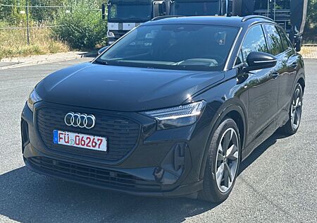 Audi Q4 e-tron S LINE QUATTRO MATRIX PANO HEAD UP ACC