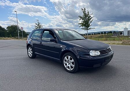 VW Golf Volkswagen 4