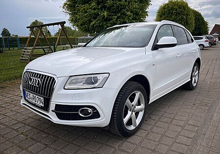 Audi Q5 2.0 TFSI S Line Quattro AHK