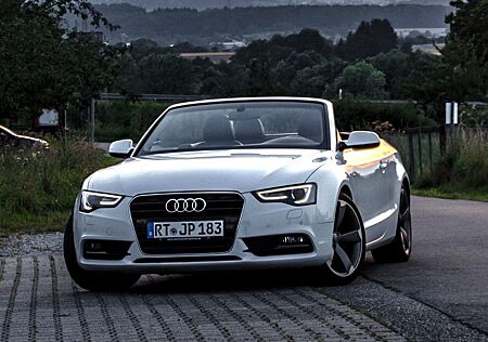 Audi A5 2.0 TDI S-Line Cabriolet - Garagenfahrzeug