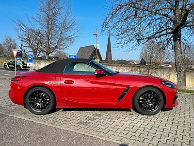 BMW Z4 sDrive20i Leder/Sitzh/Navi/SH-gepfl