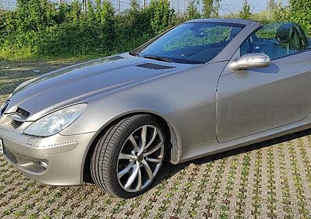 Mercedes-Benz SLK 200 KOMPRESSOR -