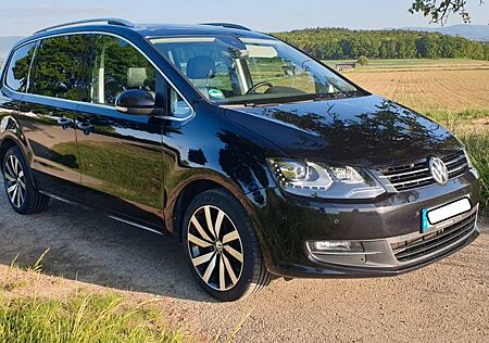 VW Sharan Volkswagen 2.0 TDI SCR 135kW DSG Highline Highline