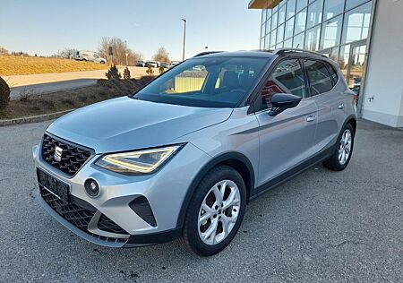 Seat Arona 1.0 TSI FR LED/KLIMAAUT/TEMPOMAT/PDC