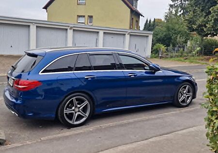 Mercedes-Benz C 220 d T AMG Line Autom.