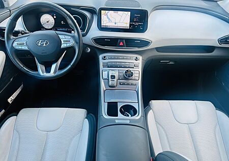 Hyundai Santa Fe 2,2 CRDI Signature 4WD*VOLLAUSSATTTUNG*