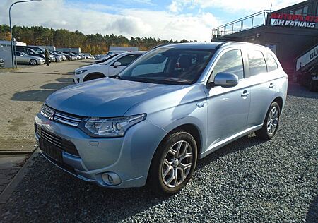 Mitsubishi Outlander PHEV Instyle 4WD