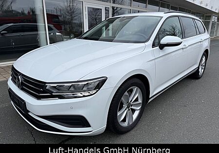 Volkswagen Passat Variant Conceptline 2.0 TDI ACC DSG NAVI