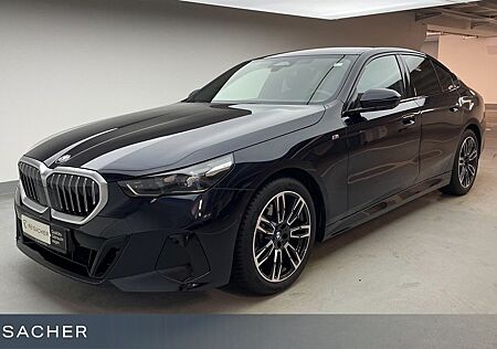 BMW 520i A M-Sport,AHK,Pano,Sitzbelü,ACC,360°,h&k