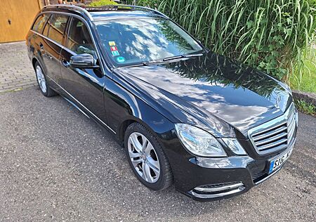 Mercedes-Benz E 220 CDI T BlueEFFICIENCY AVANTGARDE AVANTGARDE