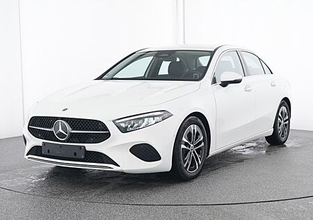 Mercedes-Benz A 180 Limousine Progressive Ambi+Keyless+WinterP