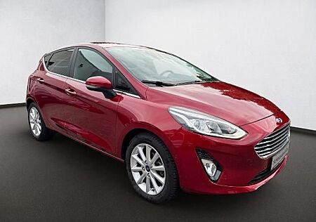 Ford Fiesta 1.0 EcoBoost Titanium KAMERA+LED+SPURHALT
