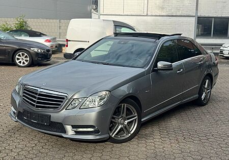 Mercedes-Benz E 250 CDI AMG-Paket / Panorama-Dach