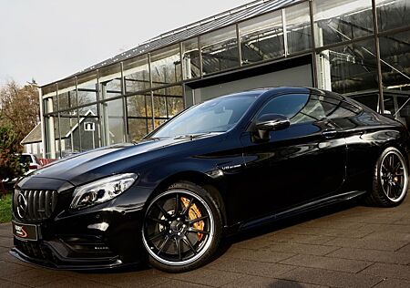 Mercedes-Benz C 63 AMG C 63 S AMG Coupe Carbon Pano Ceramik Head Up