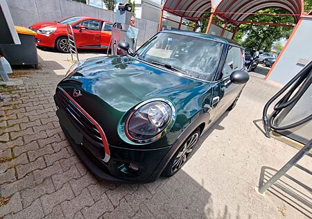 Mini ONE Fahrspaß trifft Kultdesign