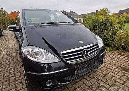 Mercedes-Benz A 170 AVANTGARDE Polar Star AVANTGARDE Polar...