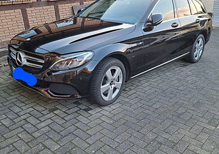 Mercedes-Benz C 250 BlueTEC 4MATIC T Autom. -