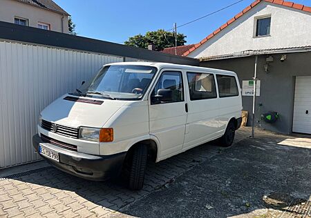 VW T4 Volkswagen Transporter 2.0 lang, BJ 1998, 2HD.