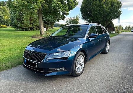 Skoda Superb 2.0 TDI SCR Style Combi Style