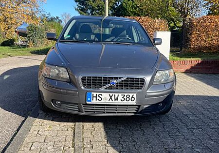 Volvo S40 2.4 Geartronic -