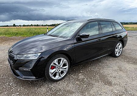 Skoda Octavia 1.4 TSI iV DSG RS COMBI RS