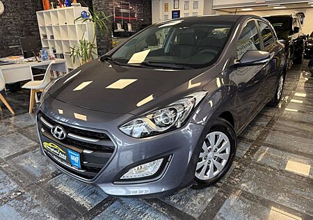 Hyundai i30 blue*Kamera*Navigation*Touch*Euro6*1.Vorhalt