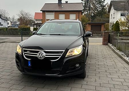 VW Tiguan Volkswagen 2.0 TDI R-line