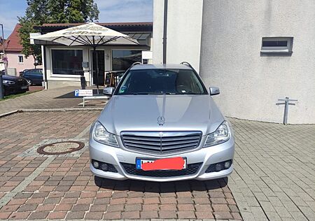 Mercedes-Benz C 220 BlueTEC T -