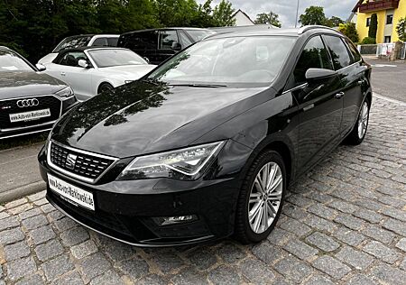 Seat Leon 1.5 TSI DSG Xcellence AHK LED Schein Navi