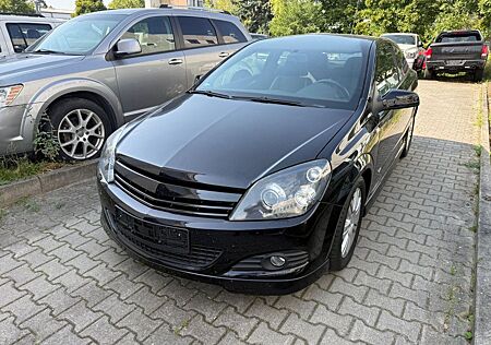 Opel Astra H GTC Innovation,OPC