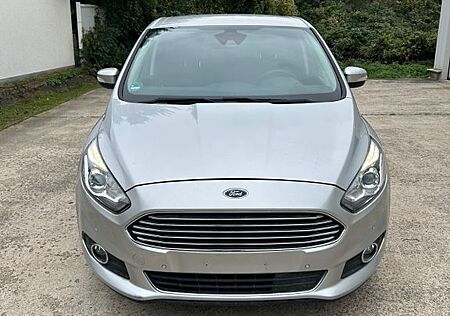 Ford S-Max 2,0 EcoBlue 110kW Titanium Auto Titanium