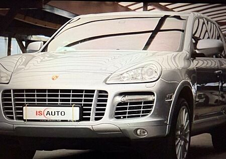 Porsche Cayenne Turbo S
