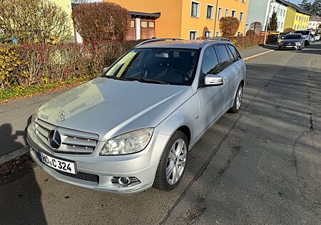 Mercedes-Benz C 200 CGI T BlueEFFICIENCY Autom. -