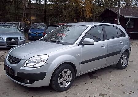 Kia Rio 1.4 58.500 km !