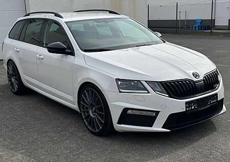 Skoda Octavia Combi RS 245 VIRTUAL|ACC|AHK|CANTON|KAM