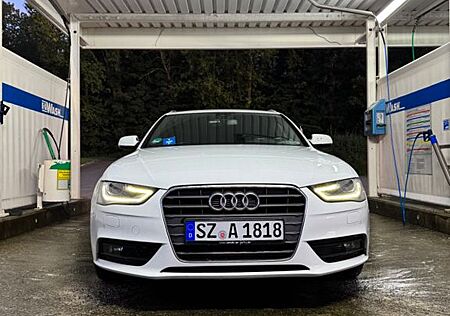 Audi A4 2.0 TDI 177 PS S Tr. Quattro Navi Kamera Temp