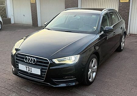 Audi A3 2.0 TDI Sportback ambition MMI XENON SHZ